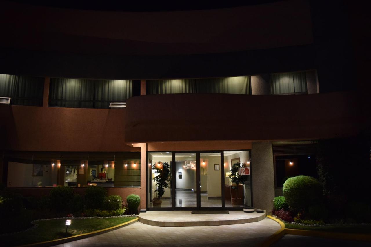 Hotel & Suites La Marquesa Toluca Exterior photo